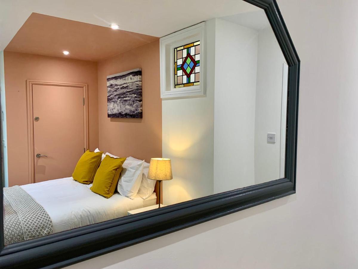 Stunning Rural Apartment - Sleeps 4 - Parking Lichfield Exteriér fotografie