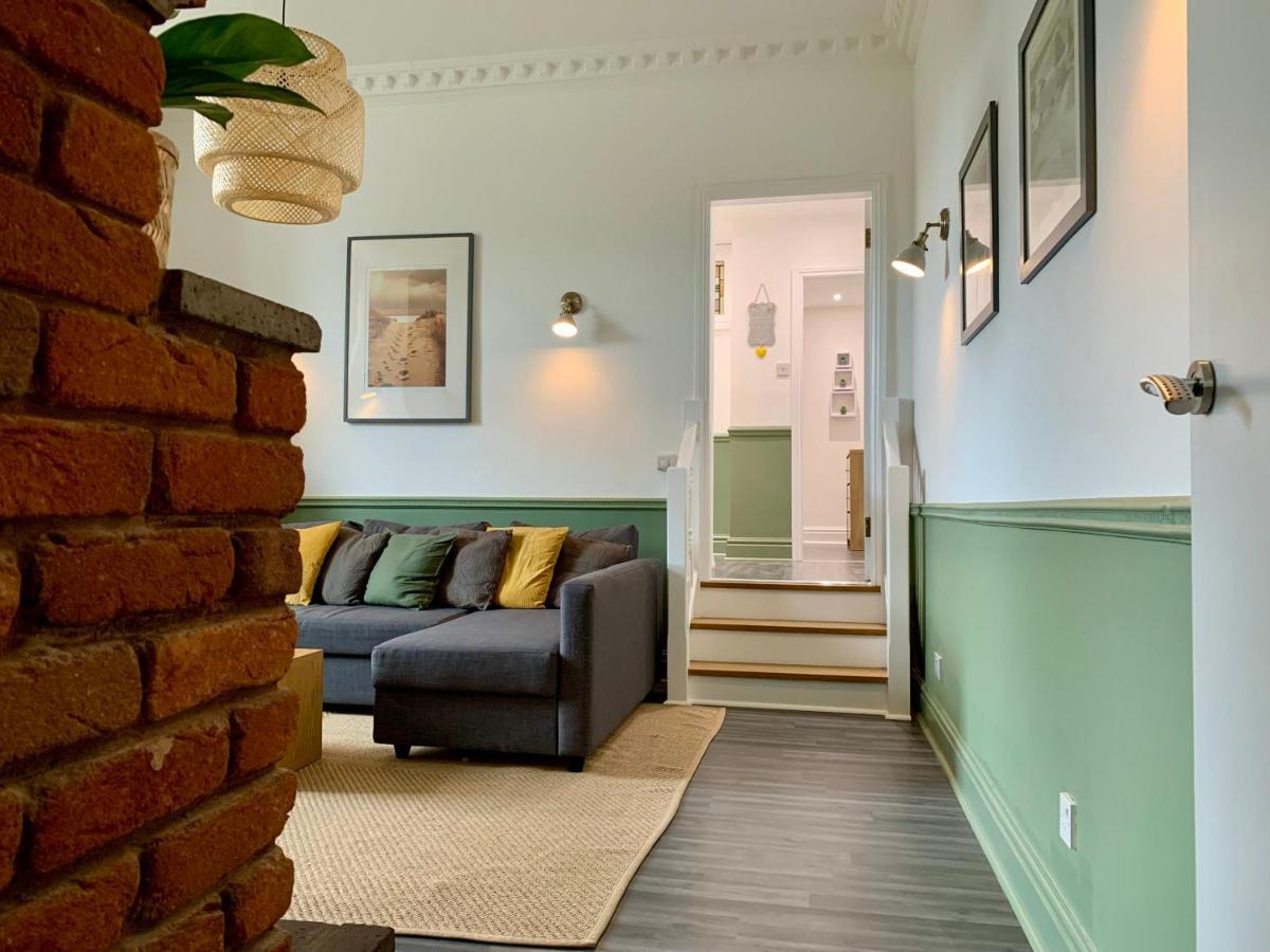 Stunning Rural Apartment - Sleeps 4 - Parking Lichfield Exteriér fotografie