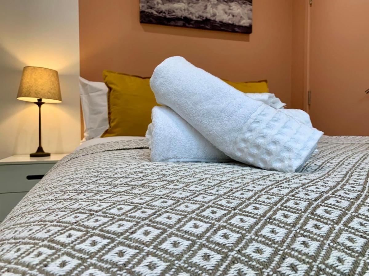 Stunning Rural Apartment - Sleeps 4 - Parking Lichfield Exteriér fotografie